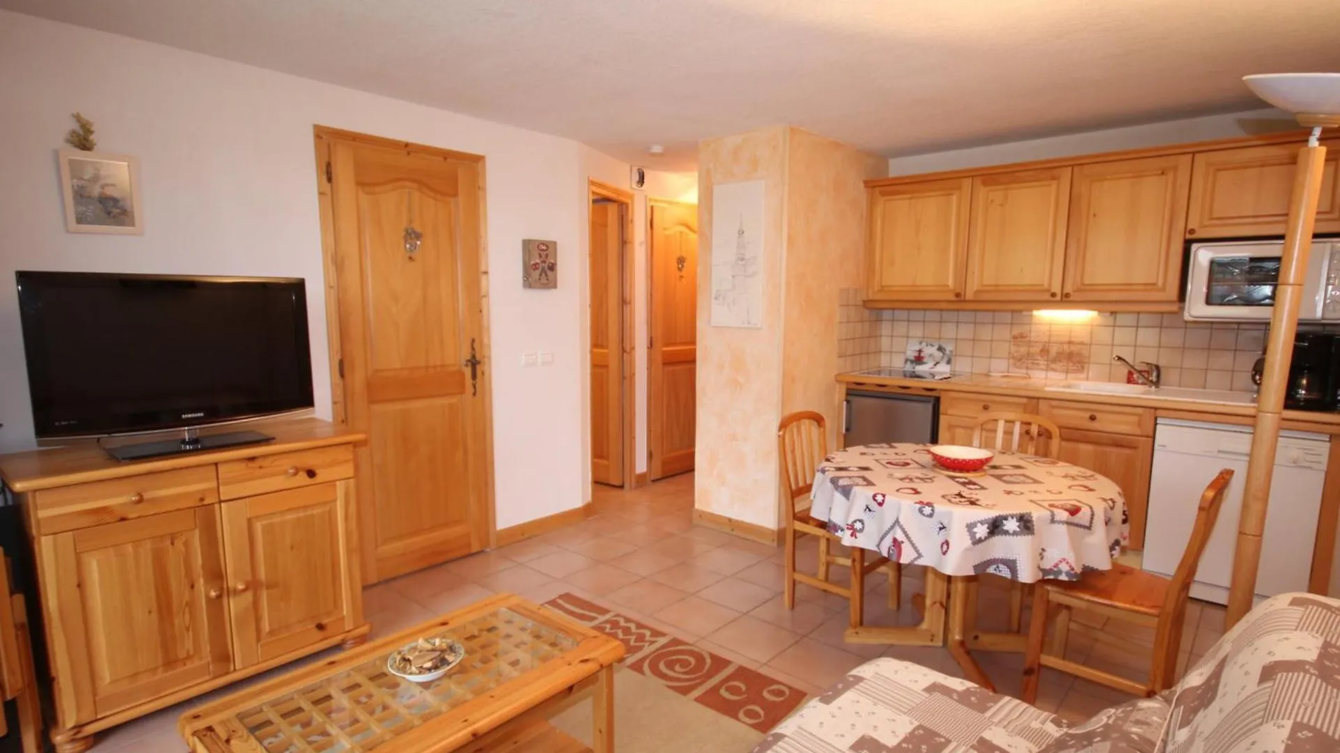 Appartement Villard-sur-Doron, 3 pièces, 4 personnes - FR-1-293-208